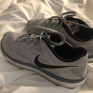 ***NIKE FLEX running shoes**